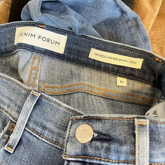 Aritzia Denim Forum The Nico Mid Rise Skinny Crop Released Hem Jeans - Picture 7 of 8